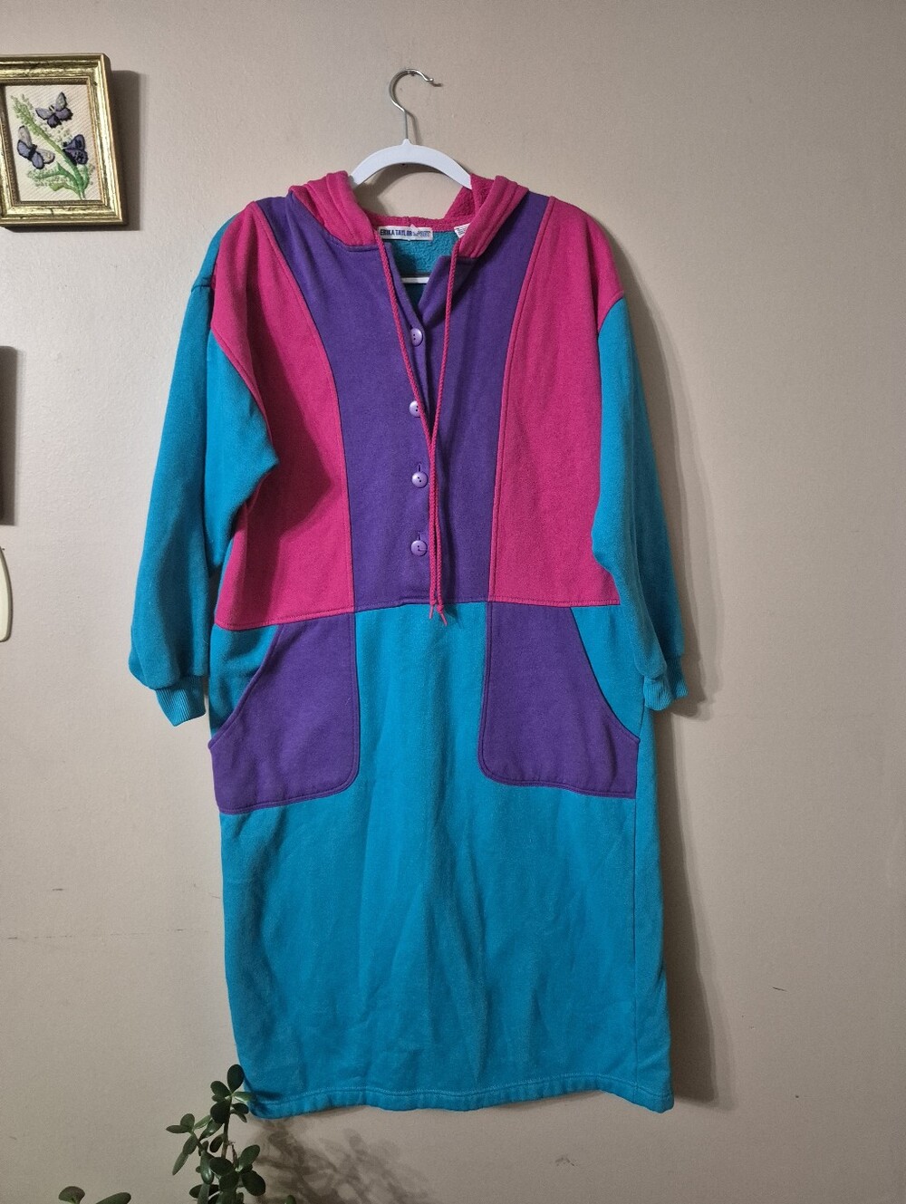 Vintage Colorblock Hooded Sweatshirt Dress